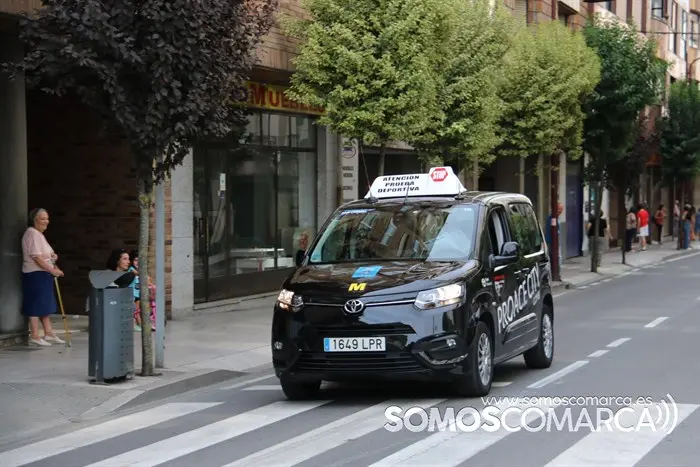 somoscomarca_obarco_voltaciclista_galicia_motos_ciclistas_guardiaciviltraficomoto_2022 (19)