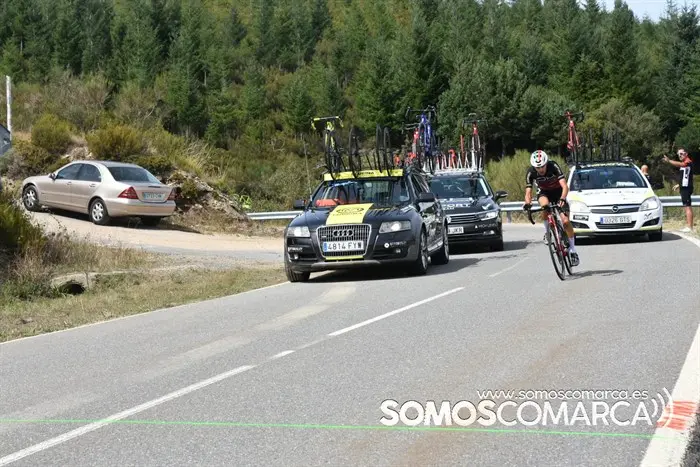 somoscomarca_altodaportela_ciclismo_voltaagalicia_2022 (18)