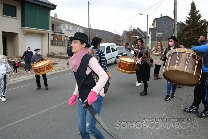 somoscomarca_vilariño_entroido_desfile_folions_2022_02_26 (3)