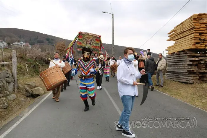 somoscomarca_vilariño_entroido_desfile_folions_2022_02_26 (11)