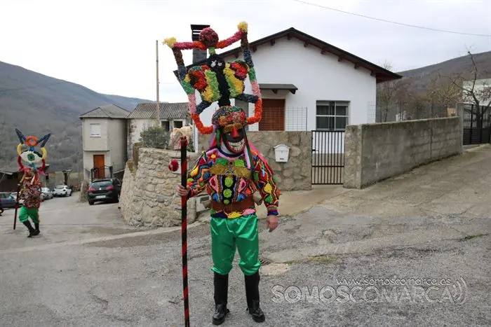 somoscomarca_vilariño_entroido_desfile_folions_2022_02_26 (30)