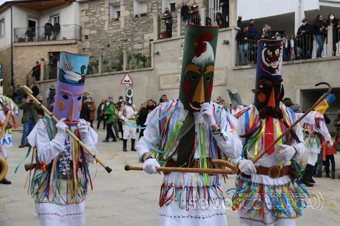 Mascarada Ibérica 2022, Vilariño de Conso. Felos e Madamas (Esgos, Ourense)(18)