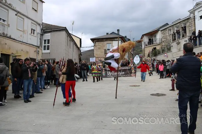Mazcarada Ibérica 2022, Vilariño de Conso. Sidros y Comedies (Valdesoto, Asturies) (17)