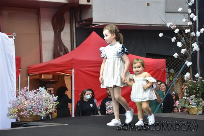 somoscomarca_desfilemoda_obarco_09_04_2022 (5)