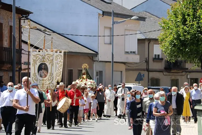 Misa e procesión da Ascensión en Rubiá 2022 (27)