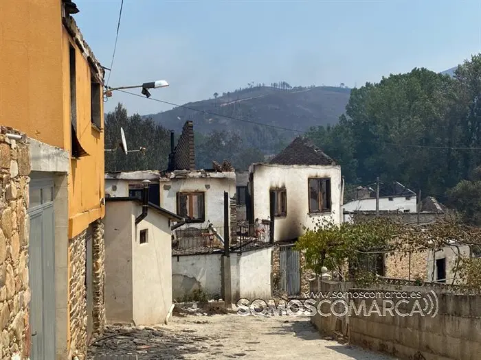 Incendio en a Veiga de Cascallá (3)