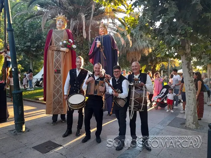 somoscomarca_pasarruascalantornias_bandinalosbercianos_cristo (2)