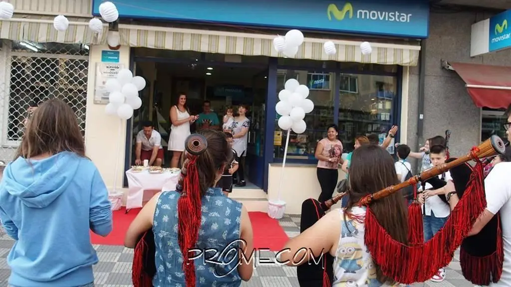 I Noite de Descontos na Rúa