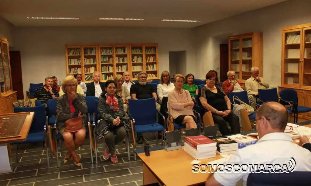 IEV presentacion libro Emilio Vega