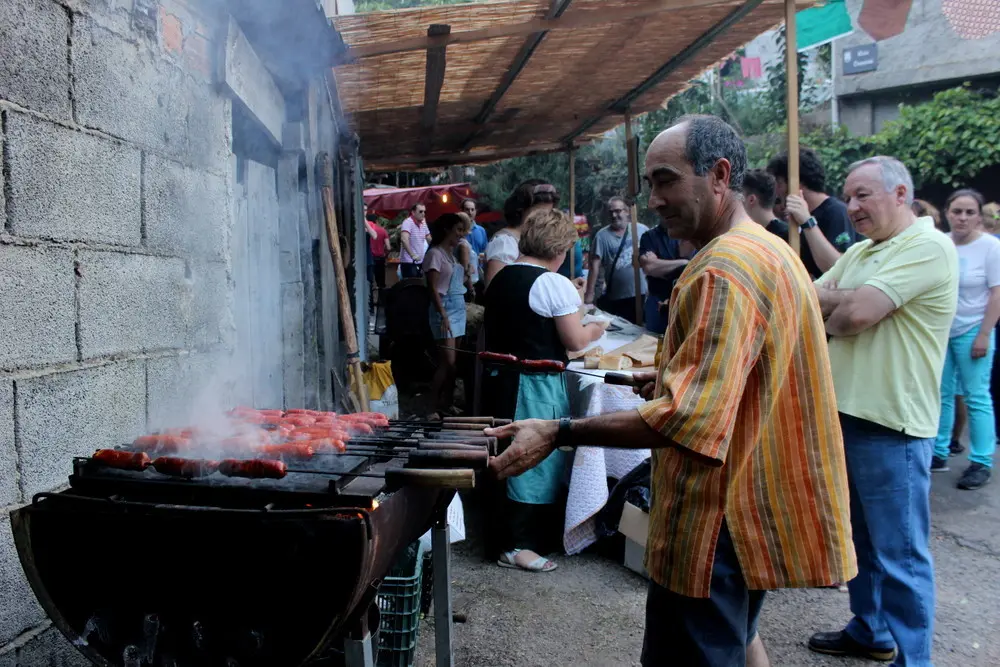 somoscomarca_obarco_feiratremiña_veigamuiños_churrasco