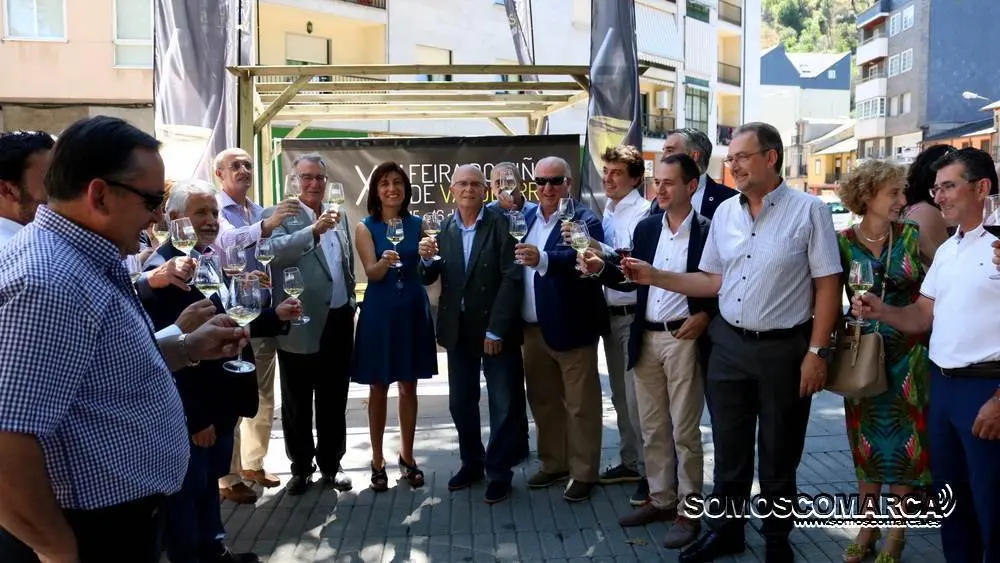somoscomarca_obarco_feiradoviño_2017_brindis_