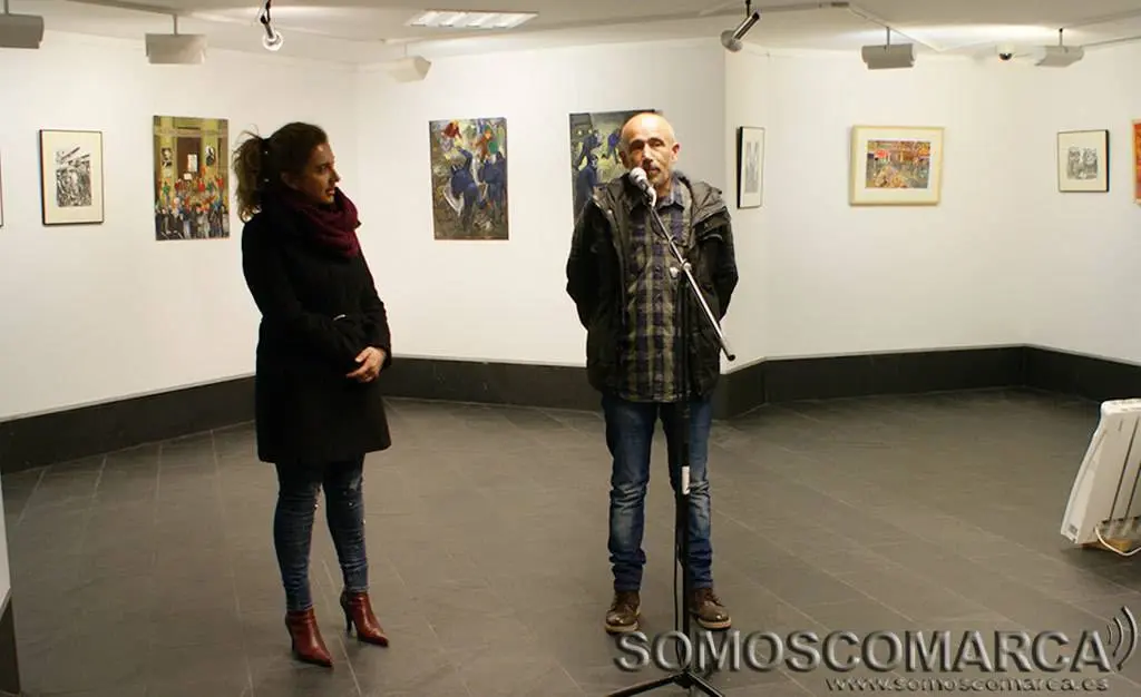 MArgarida Pizcueta y Coquixo en la exposición de Díaz Ferrer