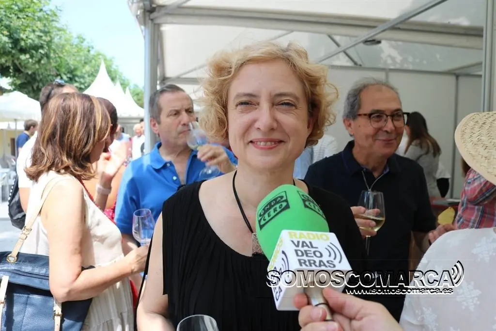 somoscomarca_obarco_feiradoviño_2018_godeval_aracelifernandezAraceli Fernández de Bodega Godeval en la Feira do Viño de 2018