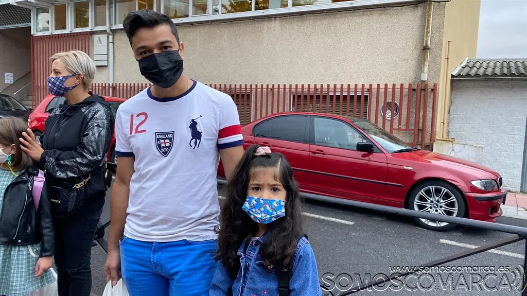 somoscomarca_vueltaalcole_manuelrespino_julioguarriaran_condesadefenosa_divinapastora_niños_cole_2021-09-09 (3)