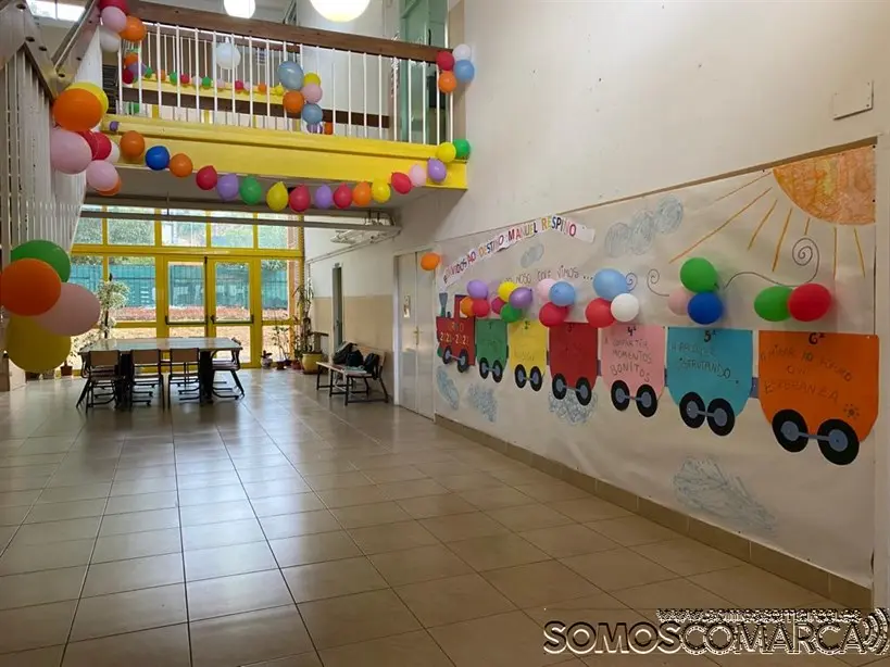 somoscomarca_vueltaalcole_manuelrespino_julioguarriaran_condesadefenosa_divinapastora_niños_cole_2021-09-09 (8)