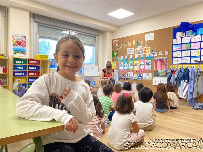 somoscomarca_vueltaalcole_manuelrespino_julioguarriaran_condesadefenosa_divinapastora_niños_cole_2021-09-09 (16)