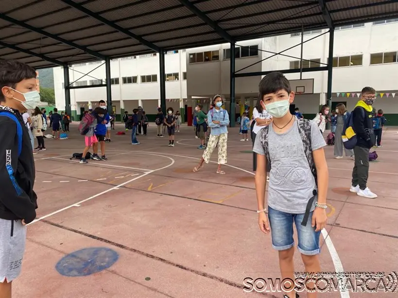 somoscomarca_vueltaalcole_manuelrespino_julioguarriaran_condesadefenosa_divinapastora_niños_cole_2021-09-09 (25)