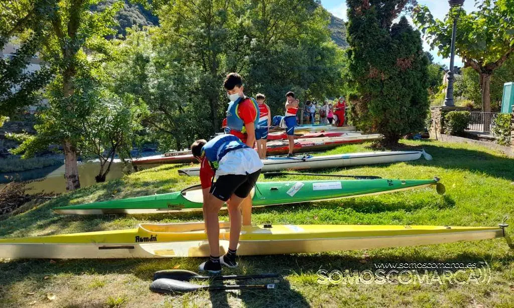 somoscomarca_obarco_sobradelo_piraguismo_descensodosil_fluvialbarco_2021 (8)