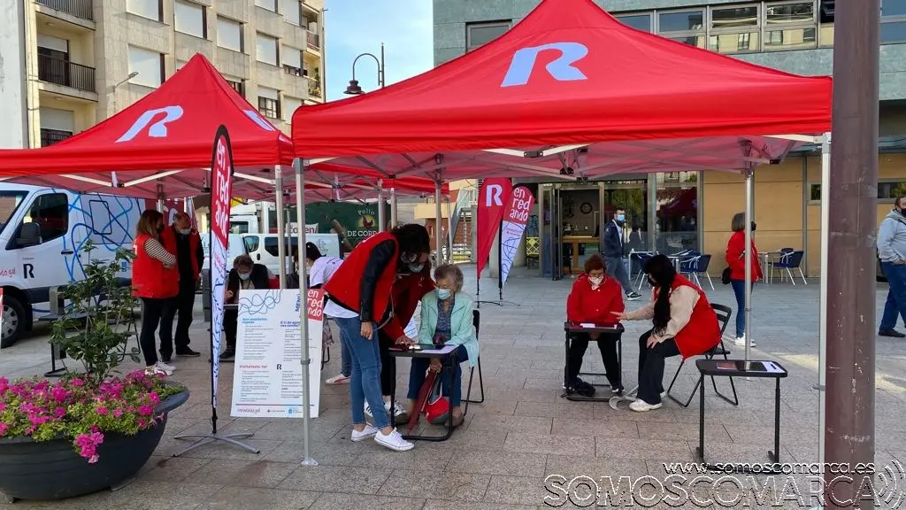 somoscomarca_cruzroja_plazadelconcello_obarco_mayores_r_2021-09-29 (4)
