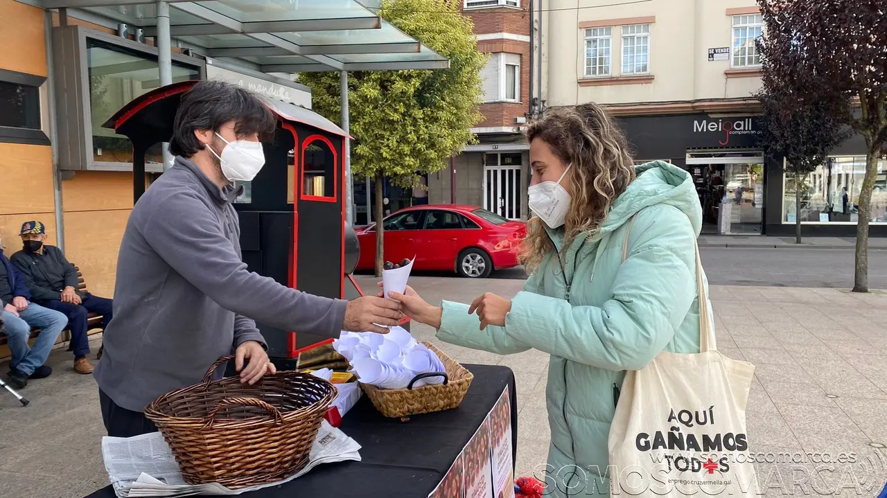 somoscomarca_magosto_cca_castañas_gente_casos_Generica_casos_obarco_2021-10-21 (2)