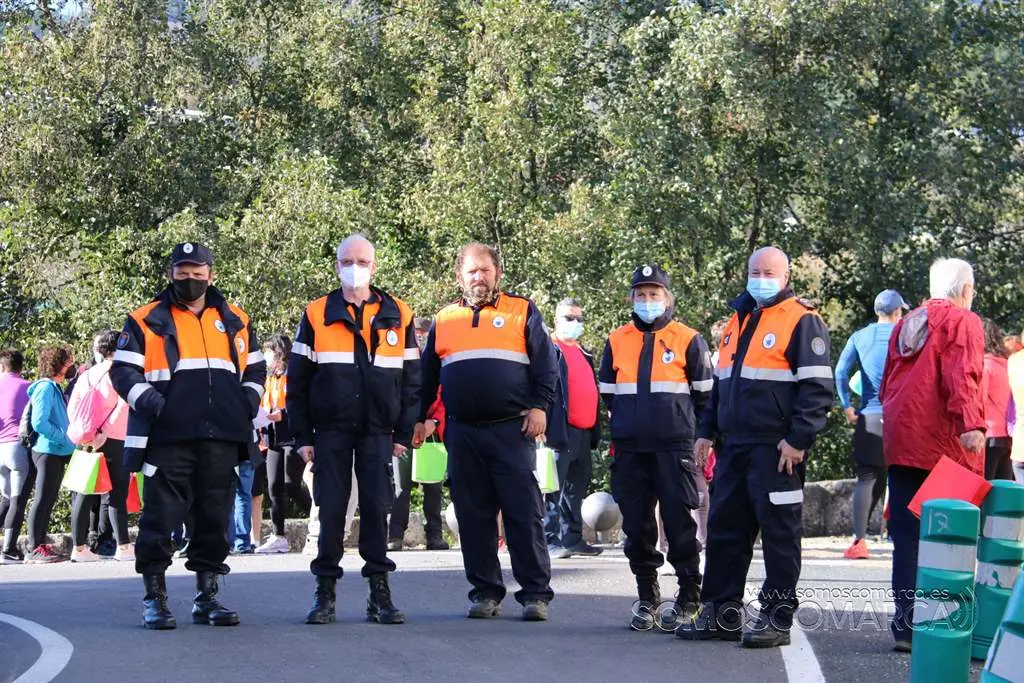 Protección Civil de Petín na andaina Camiño Augas Sacras