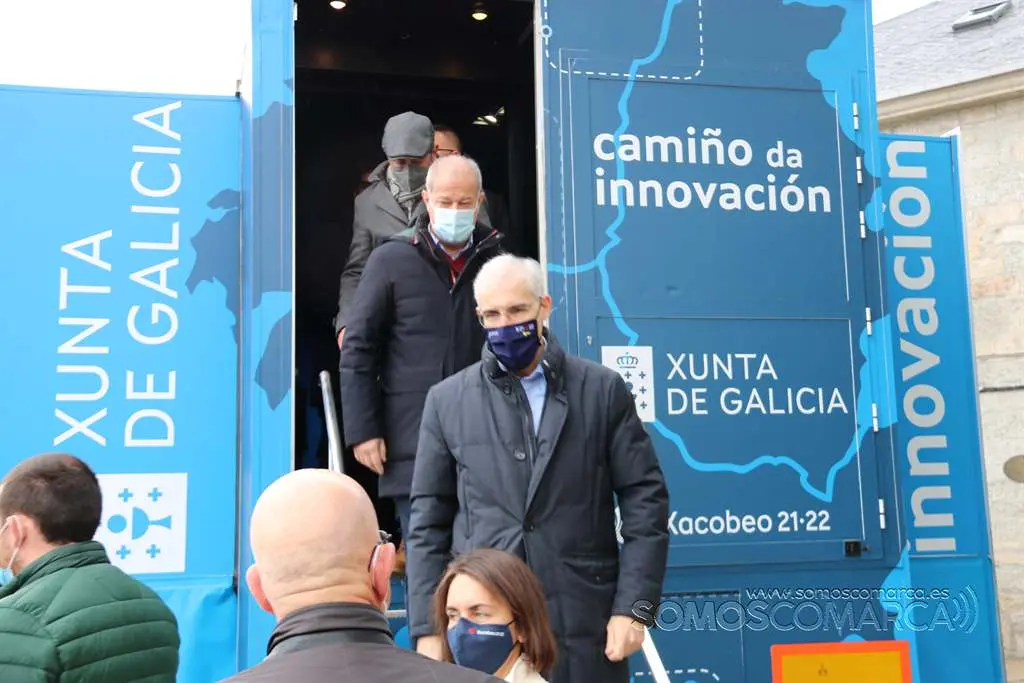 Tráiler Camiño da Innovación, que atiende consultas de pymes y autónomos (13)