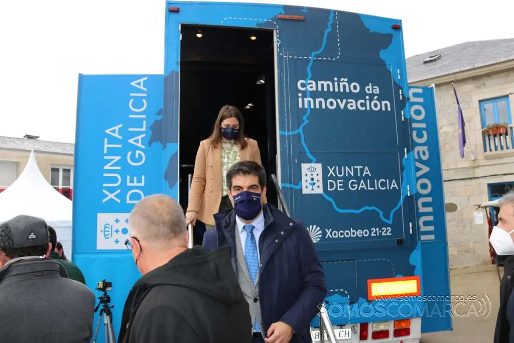 Tráiler Camiño da Innovación, que atiende consultas de pymes y autónomos (14)