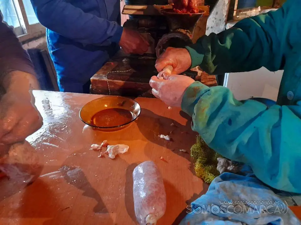 somoscomarca_matanza_chourizos_embutido_2021 (11)