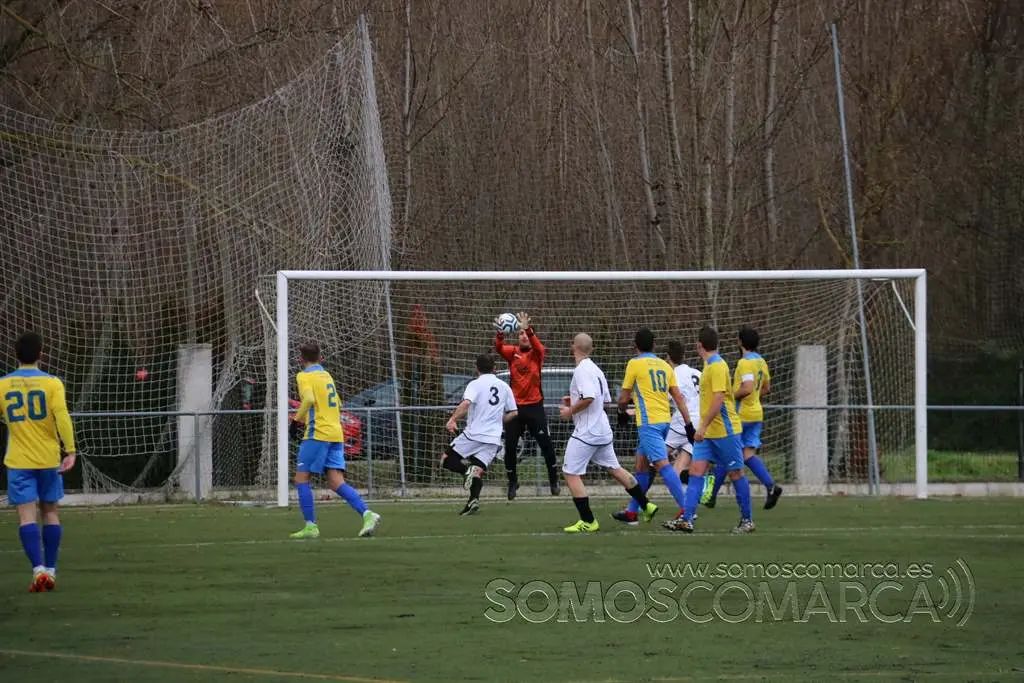 Derbi RúaTrives en el Vicente Solarat (2)