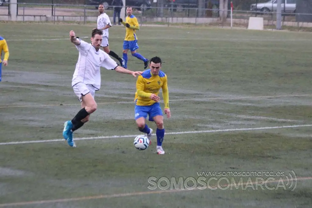 Derbi RúaTrives en el Vicente Solarat (10)