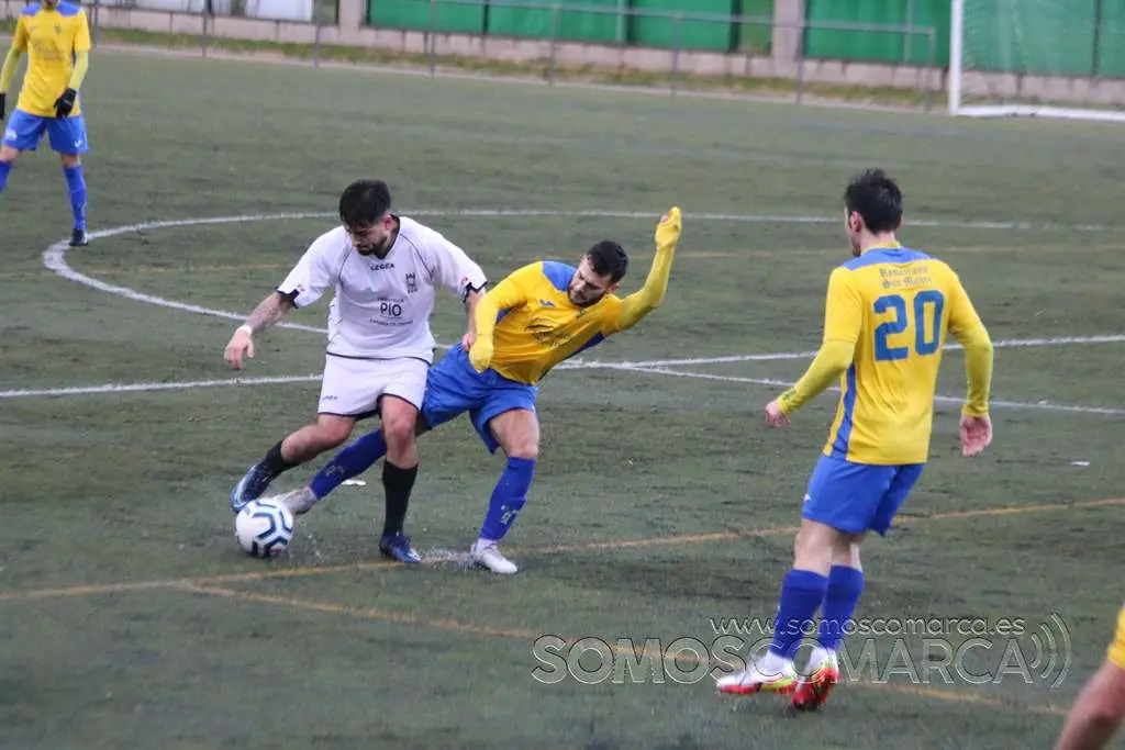 Derbi RúaTrives en el Vicente Solarat (13)