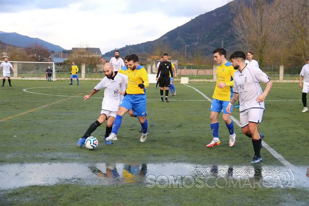 Derbi RúaTrives en el Vicente Solarat (19)
