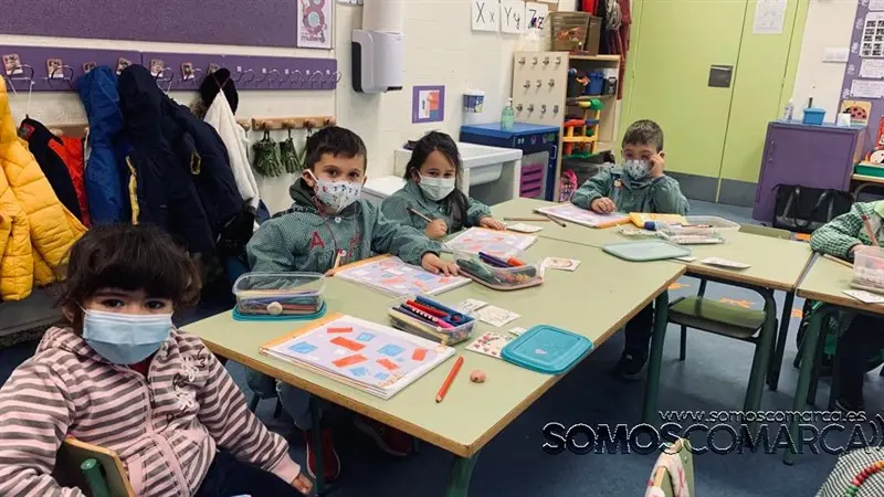 somoscomarca_menudatropa_condesadefenosa_alumnos_28_01_2022