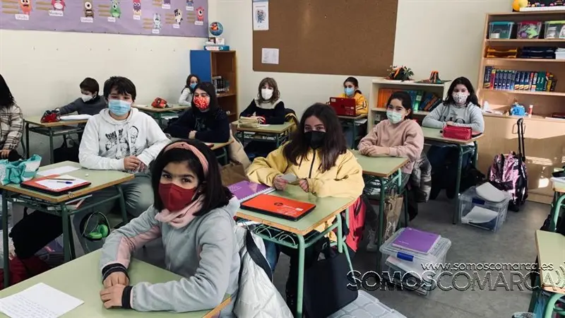 somoscomarca_menudatropa_condesadefenosa_alumnos_28_01_2022