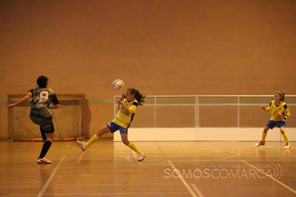 Encuentro de fútbol sala entre el Rúa Valdeorras y el Atlético Arnoia en O Aguillón (31)