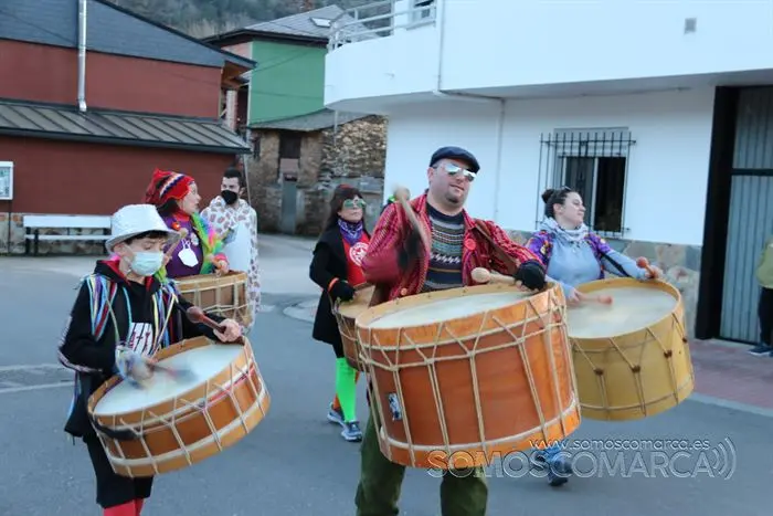 Xuntanza de folións en Vilamartín 2022 (4)