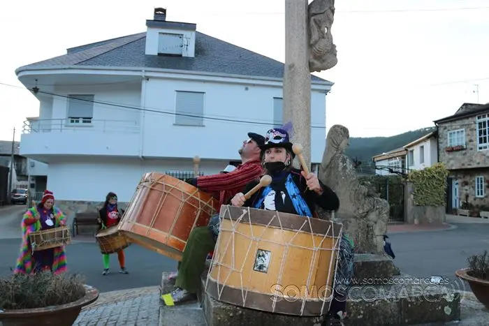 Xuntanza de folións en Vilamartín 2022 (16)