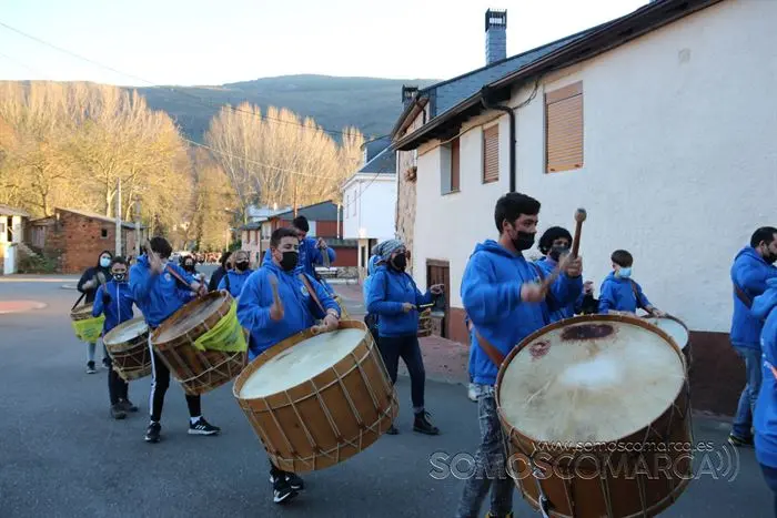 Xuntanza de folións en Vilamartín 2022 (21)