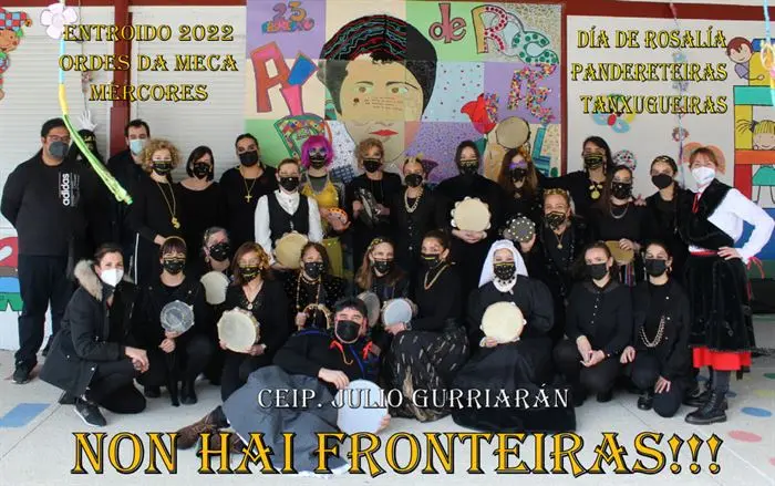 celebrando o Día de Rosalía como Tanxugueiras e Pandereteiras (2)