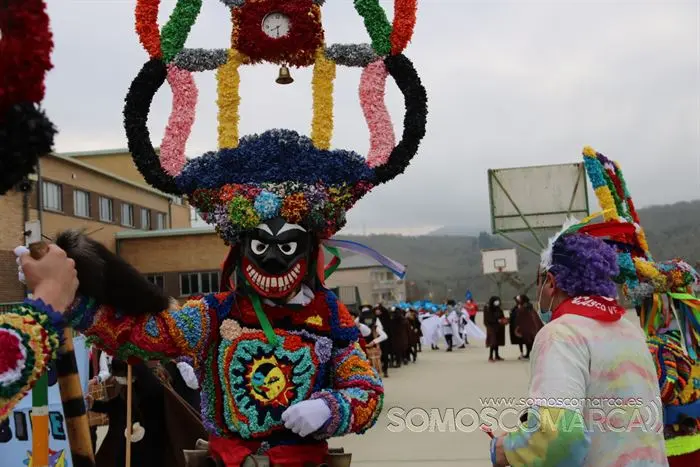 Desfile de Entroido do colexio Bibei polas Rúas de Viana 2022 (15)