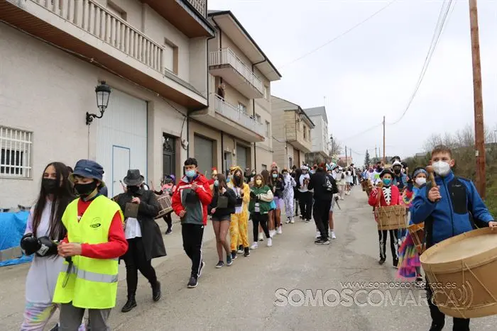 Desfile de Entroido do instituto Carlos Casares de Viana 2022 (15)