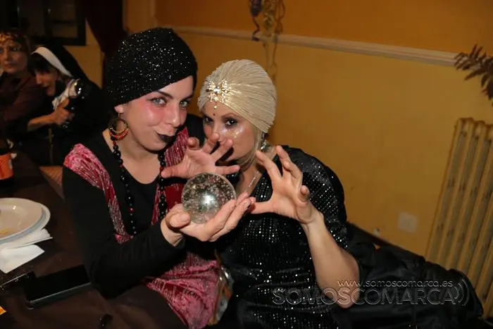 Xoves de Comadres na R&uacute;a (17)