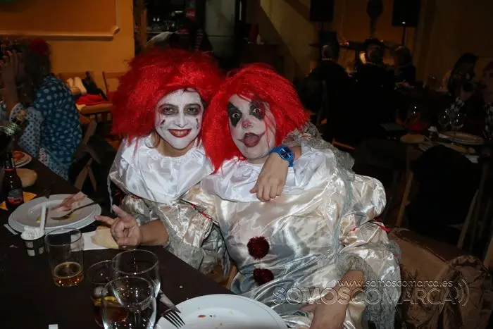 Xoves de Comadres na R&uacute;a (19)