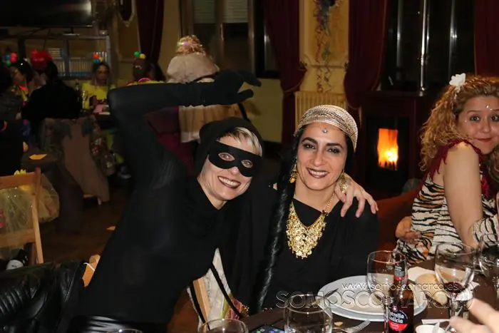 Xoves de Comadres na R&uacute;a (27)