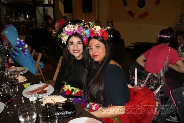 Xoves de Comadres na R&uacute;a (32)