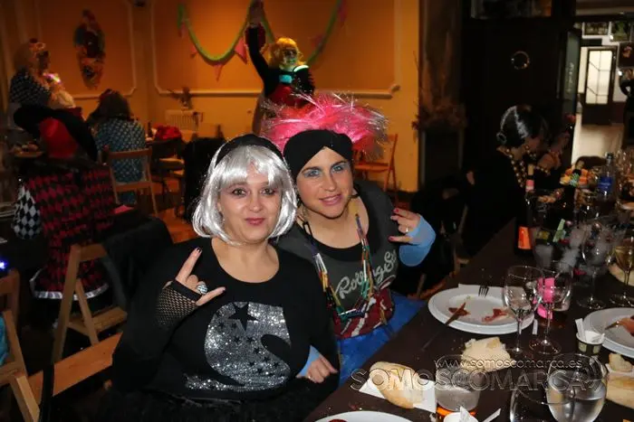 Xoves de Comadres na R&uacute;a (35)