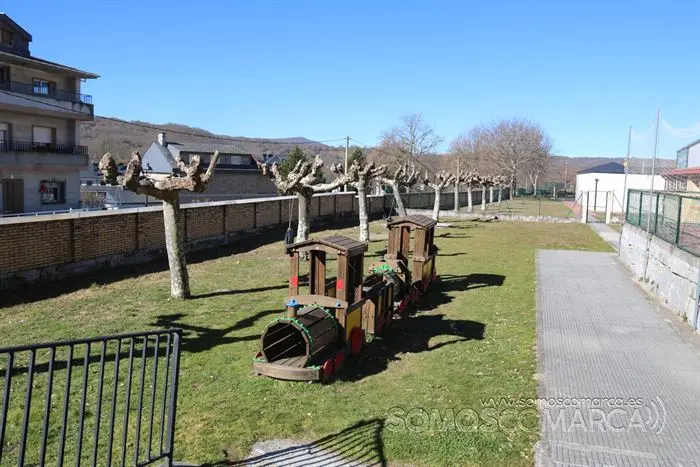 Menuda Tropa desde o colexio da Veiga (1)