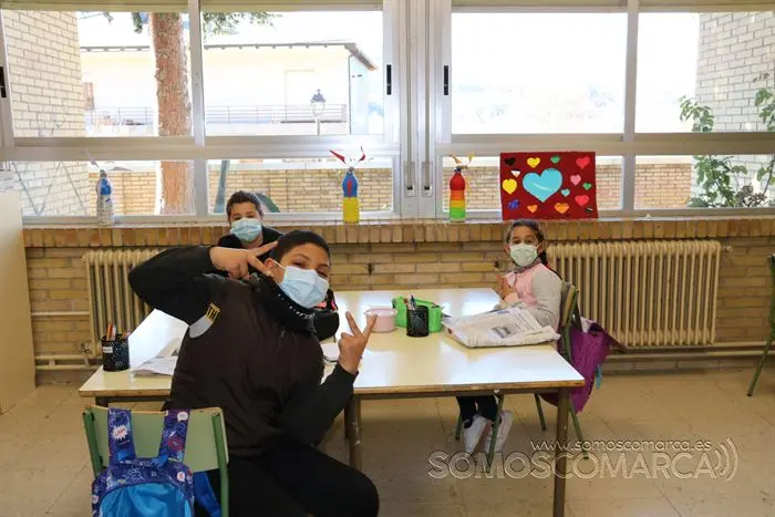 Menuda Tropa desde o colexio da Veiga (7)