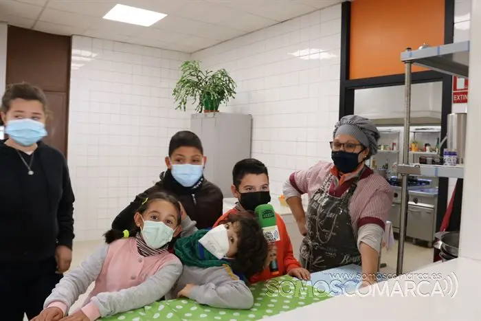 Menuda Tropa desde o colexio da Veiga (9)