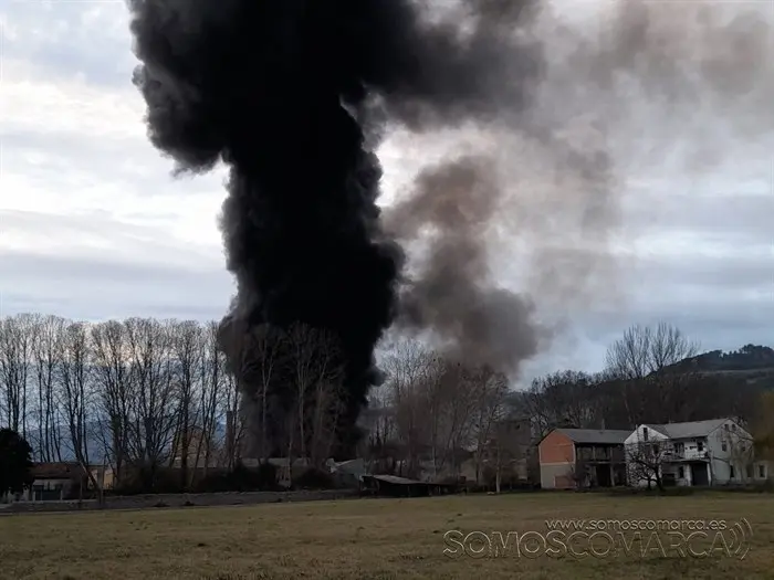somoscomarca_cedie_incendio_humo_obarco_2022-02-28 (2)